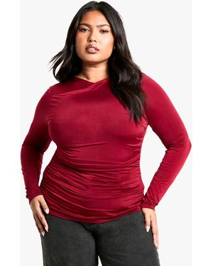 Boohoo Plus Double Layer Ruched Cross Over Top - Red