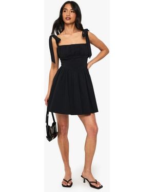 black dobby milkmaid skater dress Missguided | Dresses | Missguided Black Dobby Milkmaid Skater Dress Size 2