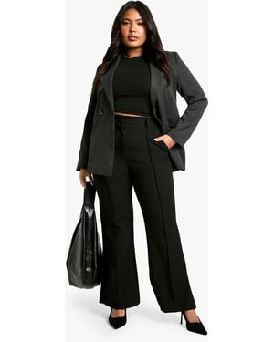 Boohoo Basics Plus Flare Leg Tailored Trouser - Black