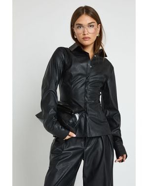 Boohoo Faux Leather Cinch Waist Shirt - Black