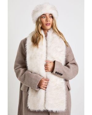 Boohoo Faux Fur Oversized Scarf - Natural