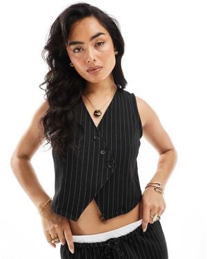 Pieces Tailored Asymmetric Placket Detail Waistcoat Co-Ord - Black