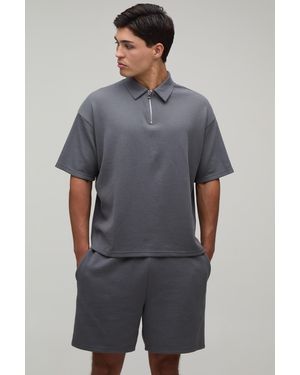 BoohooMAN Oversized Boxy Waffle Zip Neck Polo & Baggy Shorts Set - Grey