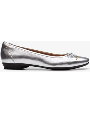 Clarks Candra Light Metallic Shoes
