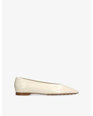 Bottega Veneta Sofia Flat Leather Ballerina Court Shoes - Natural