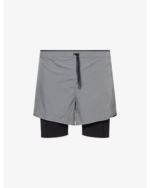 On Shoes Performance Volt Stretch-Woven Shorts - Grey