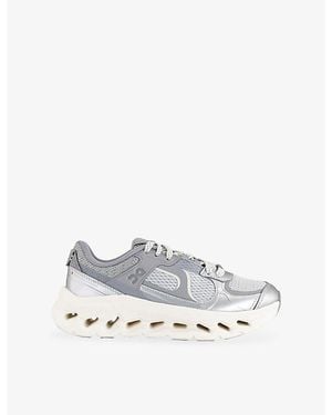 On Shoes Cloudtilt Arc Woven Trainers - White
