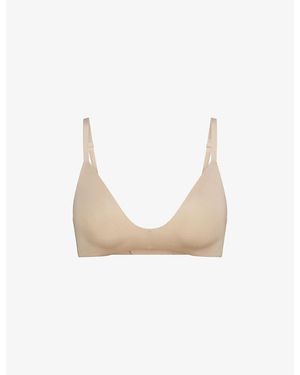 Skims Wireless Form Push-Up Bra - White