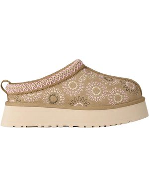 UGG Embroidered Platform Mules - Brown