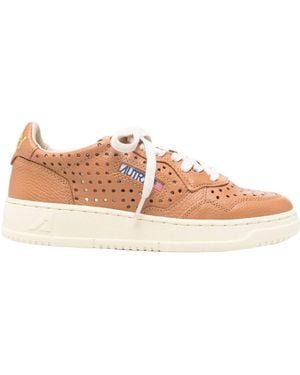 Autry Medalist Perforated-Design Trainers - Pink