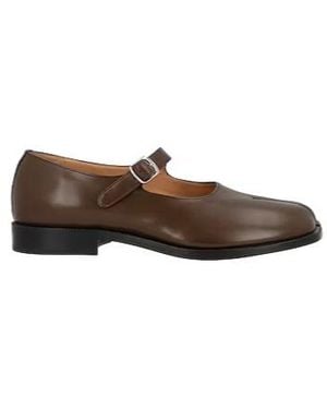 Maison Margiela Minimalist Shiny Mary Jane Shoes - Brown