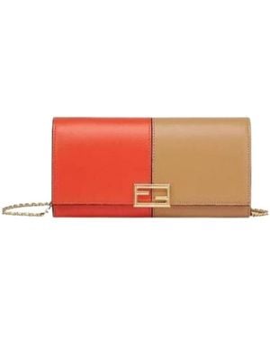 Fendi Baguette Logo Details Chain Wallet - Red