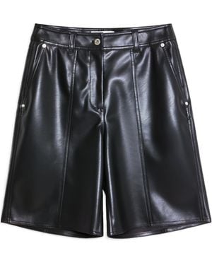 Stand Studio Belt Loop Shorts - Black
