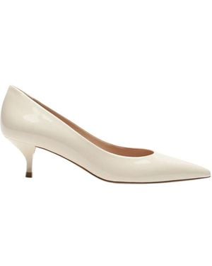 Stuart Weitzman Stuart Power Pump 50 - White