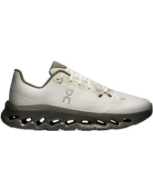 On Shoes Cloudtilt Lace-Up Sneakers - White