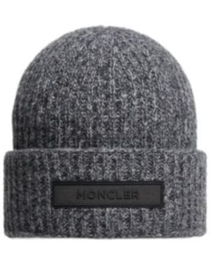 Moncler Logo Patch Ribbed Beanie - Grey
