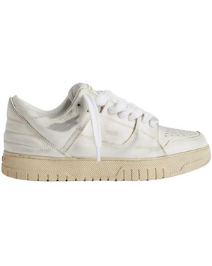 1989 STUDIO Vintage Dirty Sneakers - White