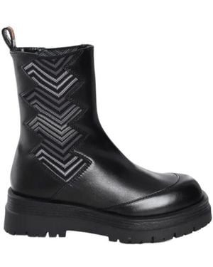 Missoni Embroidered-Design Boots - Black