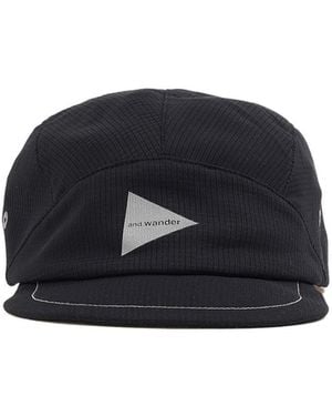 and wander Logo Details On The Ventilated Hat - Blue