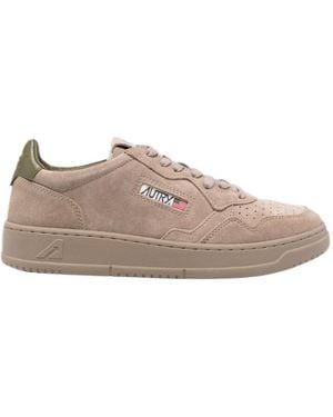 Autry Perforated Logo-Patch Sneakers - Brown