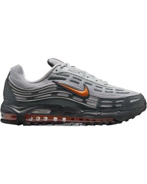 Nike Casual Sports Shoes - Gray