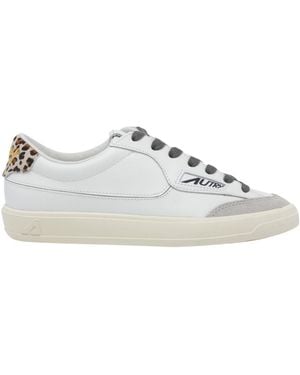 Autry Contrast Heel Low-Top Trainers - White