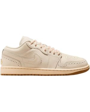 Nike Simple And Casual Shoes - White