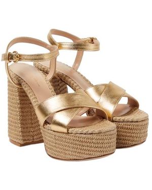 Gianvito Rossi Solid Leather Platform Sandals - Metallic