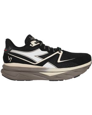 Diadora Logo Sports Shoes - Black