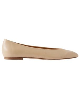 Aeyde Minimalist Leather Shoes - Natural