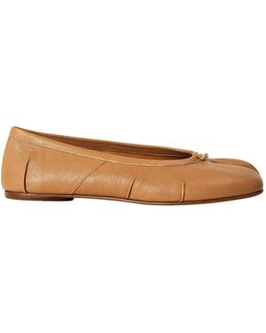 Maison Margiela Splittoe Flat Shoe - Brown