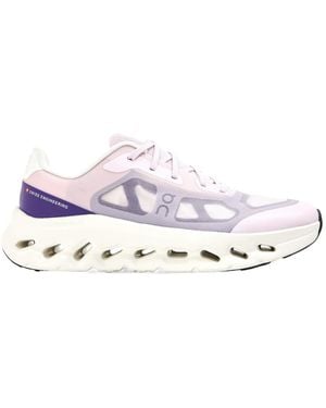 On Shoes Comfortable Sports Shoes - White