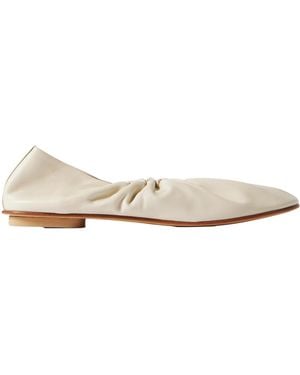 Le Monde Beryl Gathered Leather Ballet Flats - Natural