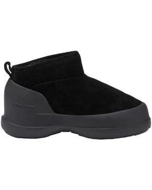 Moon Boot Round Toe Low-Top Boots - Black