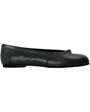 Maison Margiela Soft Leather Flat Ballet Shoe - Black