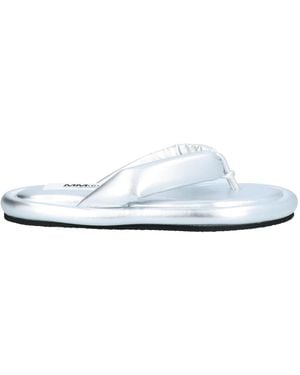 MM6 by Maison Margiela Minimalist Metallic Flip Flops - White