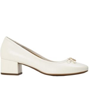 MICHAEL Michael Kors Block Court Shoes - Natural