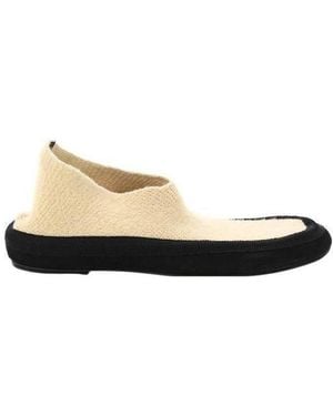 The Row Round-Toe Flat Shoes - Natural