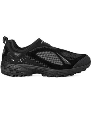 Comme des Garçons Round Toe Sneakers - Black
