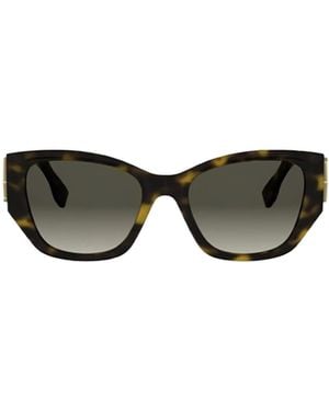 Fendi Eyewear Butterfly Frame Sunglasses - Multicolor