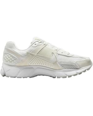 Nike Zoom Vomero Mesh Running Shoes - White