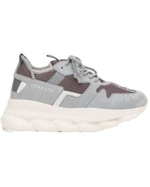 Versace Chain Reaction Platform Sole Sneakers - Gray