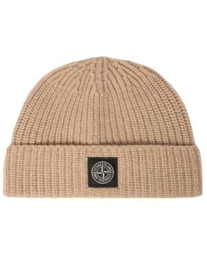 Stone Island Ribbed Knit Beanie With Compass Logo Patch - Natural