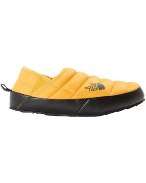 The North Face Eco-Friendly And Warm Slippers - Yellow