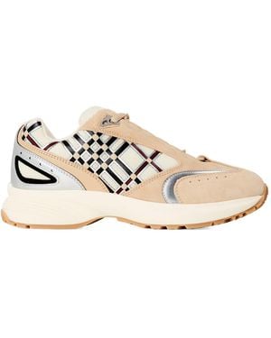 Burberry Simple Sports Shoes - White