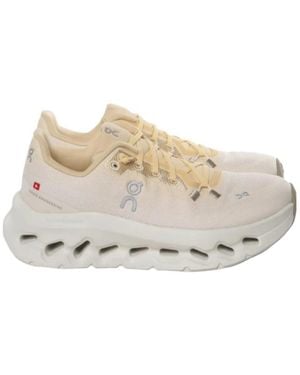 On Shoes Cloudtilt Lace-Up Sneakers - Natural