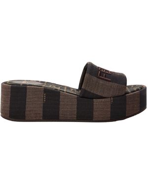 Fendi Jcqrd Flatfrm Ld05 - Brown