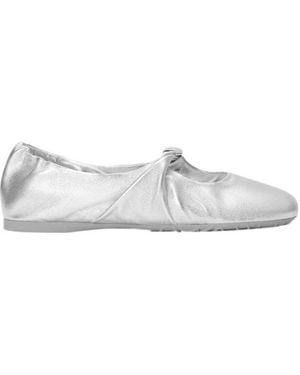 Loewe Pebble Metallic Effect Ballerina Shoes - White