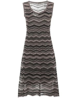 D.exterior Chevron-Knit Sleeveless Midi Dress - Gray