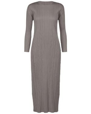 Pleats Please Issey Miyake Casual and day dresses for Women | Online Sale  up to 36% off | Lyst - Page 3